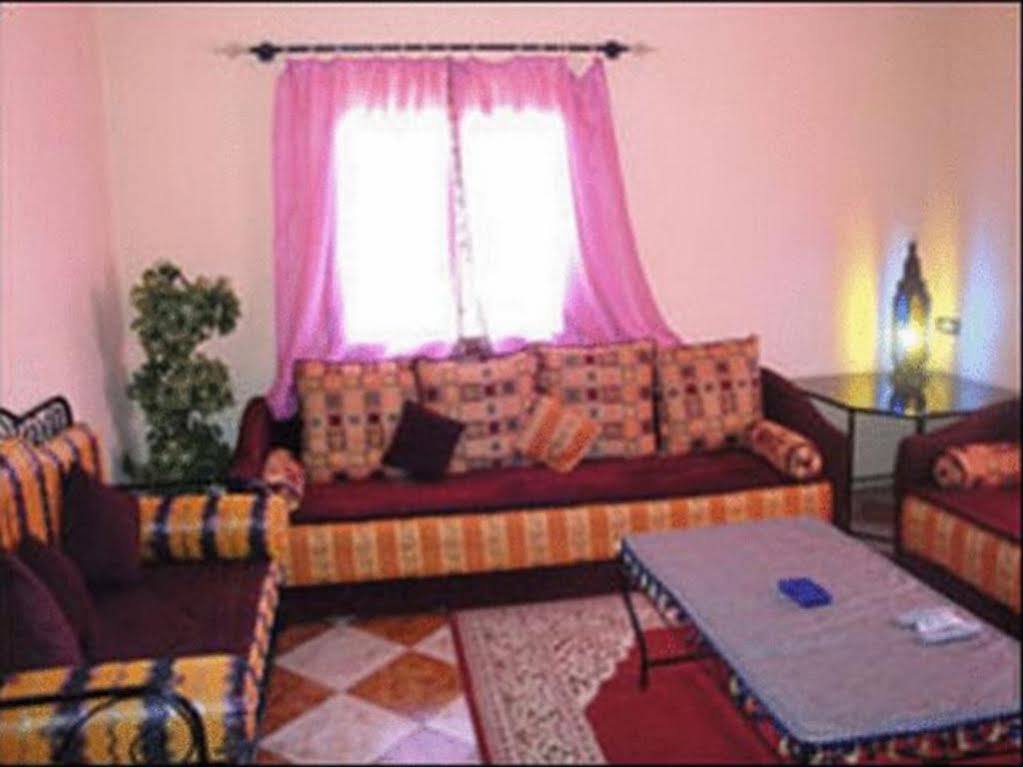 Residence Rosas Ouarzazate Ngoại thất bức ảnh